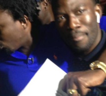 Les retrouvailles émouvants entre l’ex photographe de Facedakar Gomis et le chanteur Wally Seck