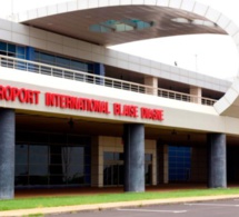 AIBD : les agents de sûreté menacent de bloquer l’aéroport