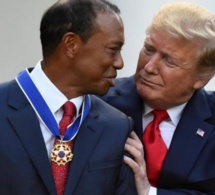 États-Unis: Trump décore Tiger Woods de la médaille de la Liberté