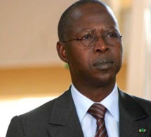 Arrivée du corps de Cheikh Béthio : les thiantacounes bloquent Mahammed Dionne au Salon d'honneur de l'Aibd