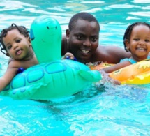 Les jumeaux de 2 ans d’un ministre meurent dans une piscine