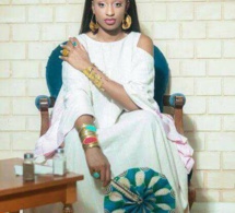 06 Photos ) Korité 2019 : La charmante épouse de Kara Mbodj Fatou Mbaye apporte sa touche de glamour