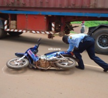 Kaolack: un camion de sable tue un conducteur de moto Jakarta