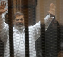 L’ancien président égyptien Mohamed Morsi meurt pendant une comparution au tribunal