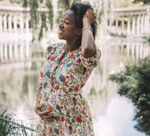 Arrêt sur image : Hapsatou Sy annonce sa grossesse sur Instagram