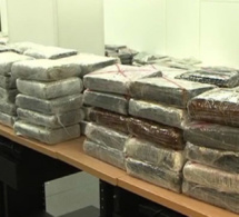 Trois suspects arrêtés pour vol de cocaïne