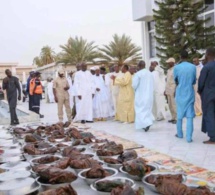 Accueil : Touba gâte Macky Sall