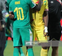 (09 Photos) Victoire du Sénégal : Sadio Mané console son ami Béninois