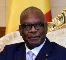 Obsèques d'Ousmane Tanor Dieng: les larmes d’IBK critiquées au Mali