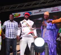 Tous les images du FACE 2 FACE Eumeu Séne vs Modou Lo un combat royal le 28 juillet.