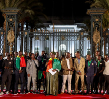Accueil triomphal des Lions : Revivez l’ambiance festive au palais de la République. Tout ce que vous n’avez pas vu en Images, Regardez