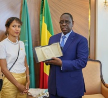 Macky Sall propose un prix « Cheikh Anta Diop » au Fespaco
