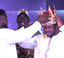 Eumeu Sène : “Mou neex mou nakari, Modou Lo Moy ROI DES ARENES”