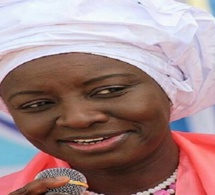 Mimi Touré: « Il y en a qui pensent qu’avec les ressources naturelles, ils peuvent manipuler l’opinion sénégalaise »