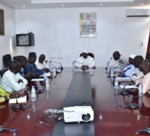 APR RUFISQUE : oumar gueye, invite les cadres a une meilleure organisation pour l’ancrage définitif du parti dans les 12 communes du département