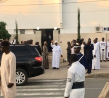 Condoléances : Arrivée du président Macky Sall chez Cheikh Modou Kara.