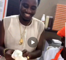 VIDÉO: WALY SECK et Serigne Ngagne ont repondu à l'ouverture du N°1 du glacier Mamamia  chez KATIA.