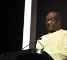 Recevant le prix du Président de la République, Macky Sall sur le pétrole : Mouhamadou Makhtar Cisse, Ministre du pétrole a fait un beau discours en Anglais