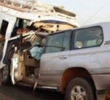 Coki : Une collision entre un bus et un car Ndiaga Ndiaye fait 01 mort