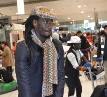 Arrivés de Carlou D, Pape Diouf, Mara Dieng et le staff de rewmi à Paris pour la soirée des African Leadership Award à Paris.