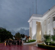 Quand Serigne Babacar Sy priait dans les jardins du Palais