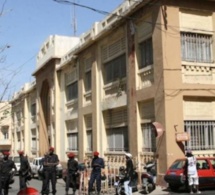 Pour les beaux yeux d’une « charmante » plaignante: Un inspecteur de police des Hlm «séquestre» une bonne domestique Pour les beaux yeux d’une « charmante » plaignante: Un inspecteur de police des Hlm «séquestre» une bonne domestique