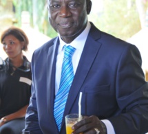 Thione Seck ou l’élégance costumée