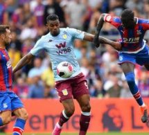 Vidéo – Egalisation de Crystal Place !! PAR Cheikhou Kouyate sur un centre .