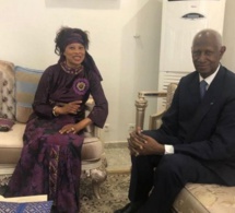Retrouvaille chaleureuse entre Me Aissata Tall Sall et Abdou Diouf
