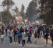Ziguinchor : Des affrontements entre étudiants et policiers font Plusieurs blessés