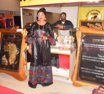 Pour ce 08 Mars, Diaspora 221 rend hommage à Adji Thiam, madame Niang, la femme qui aime et aide son mari.