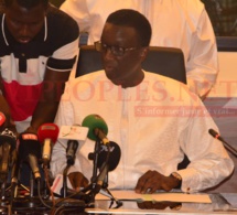 CORONAVIRUS: Le ministre des affaires étrangères, Amadou Ba et l'ambassadeur d'Arabie Saoudite ont rencontré les voyagistes pour le Hadj.