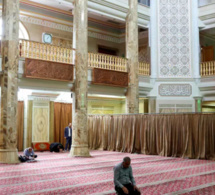 Coronavirus: net rebond du nombre des victimes en Iran qui rouvre des mosquées