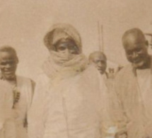 Supposées « nouvelles images » de Serigne Touba …pose de la première pierre de la mosquée de Diourbel, le 11 mars 1918, tout ce que vous devez savoir !