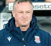 Stoke City: Le coach testé positif au Covid 19, le match contre Man Utd annulé