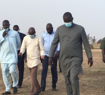 Le Ministre de l'Intérieur Aly Ngouille Ndiaye et le Ministre de l'Urbanisme du Logement et de l'Hygiène publique Abdou Karim Fofana, à Ndingler (Photos)