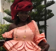 Amsa de « Maîtresse d’un homme marié », dans une « taille basse » très chic. Admirez !