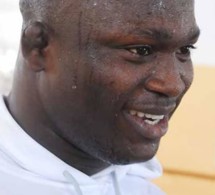 Modou Lo a rendu visite à Luc Nicolai à la Mac de Thiès Modou Lo a rendu visite à Luc Nicolai à la Mac de Thiès