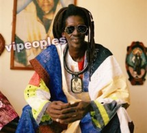 Cheikh Lô conseille à Youssou Ndour de quitter le gouvernement pour la musique Cheikh Lô conseille à Youssou Ndour de quitter le gouvernement pour la musique