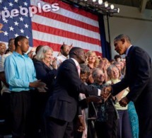 Le sénégalais Thione Niang félicite le président Obama