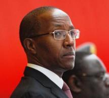 Abdoul Mbaye doit-il démissionner? Abdoul Mbaye doit-il démissionner?