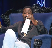 De mécanicien au prince de la musique Sénégalaise, Waly Seck invité de Tange Tandian sur un feauteuil royal de la 2stv