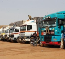 Dégâts collatéraux du blocus de la CEDEAO : des camions maliens et sénégalais bloqués à la frontière