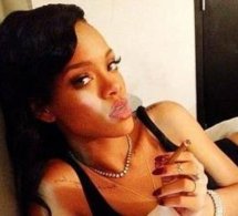 Rihanna : Son album Unapologetic numéro 1, elle fête ça avec de la marijuana