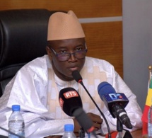 Bavure Policière contre la Camerawoman de Dakaractu : Aly Ngouille Ndiaye annonce des sanctions contre les auteurs