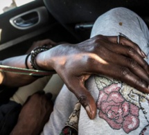 Vidéo-un présumé h*mo$exuel battu et expulsé à Touba