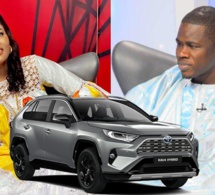 Vidéo-Abdoulaye Diop Khass offre encore une voiture Jaguar de 13 millions à Soumboulou