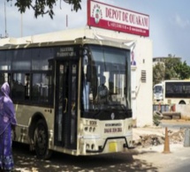 Des bus de Dakar Dem Dikk à l’arrêt, faute de...