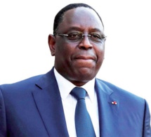 Quand Macky Sall joue double !