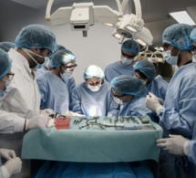 AP-HP: face à l'afflux de patients souffrant du Covid-19, "environ 50%" des opérations non urgentes déprogrammées